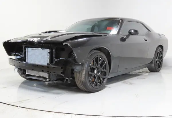 2C3CDZFJXGH288920 2016 DODGE CHALLENGER - Image 2