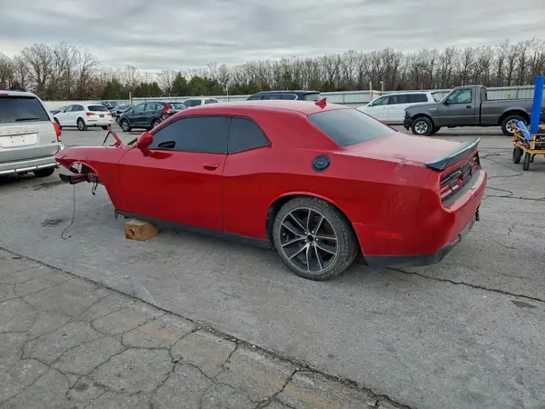 2C3CDZFJXGH330051 2016 DODGE CHALLENGER - Image 2