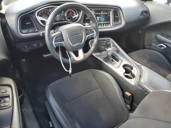 2C3CDZFJXHH522765 2017 DODGE CHALLENGER - Image 8