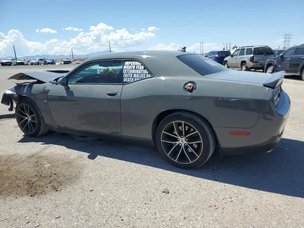 2C3CDZFJXHH560660 2017 DODGE CHALLENGER - Image 2