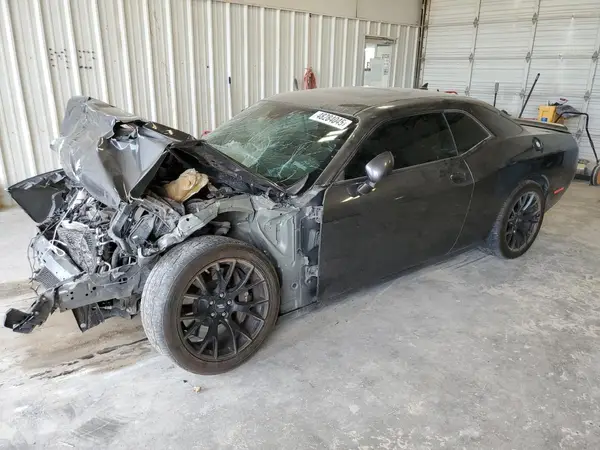 2C3CDZFJXHH588894 2017 DODGE CHALLENGER - Image 1