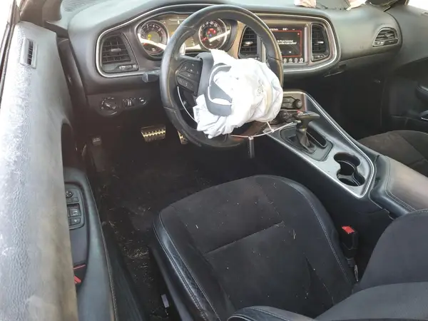 2C3CDZFJXHH594632 2017 DODGE CHALLENGER - Image 8