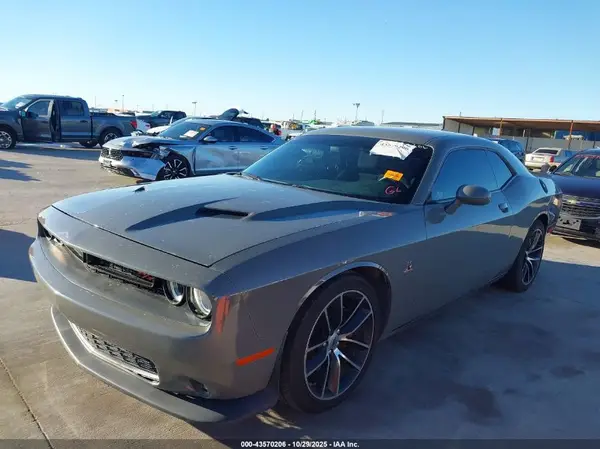 2C3CDZFJXHH622641 2017 DODGE CHALLENGER - Image 2