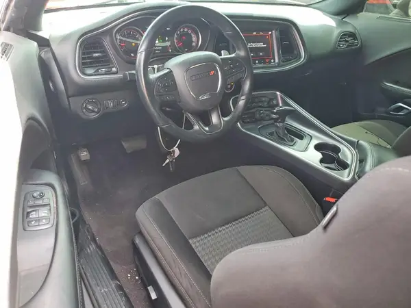 2C3CDZFJXJH231768 2018 DODGE CHALLENGER - Image 8