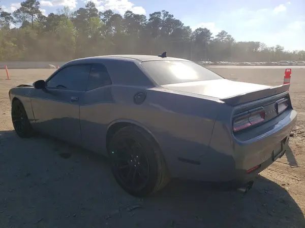 2C3CDZFJXKH586926 2019 DODGE CHALLENGER - Image 2