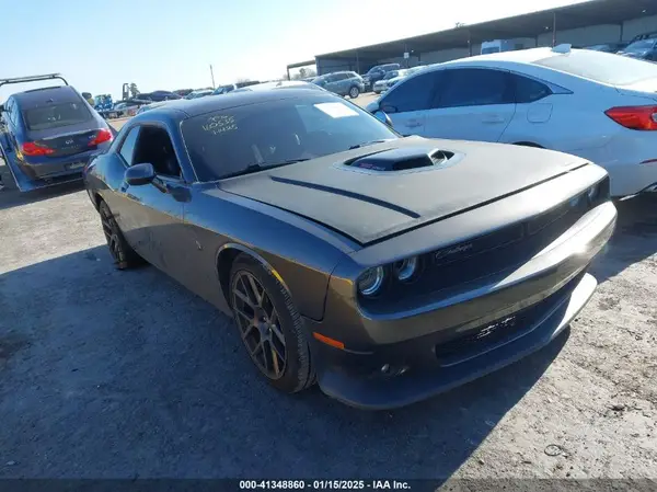 2C3CDZFJXKH723881 2019 DODGE CHALLENGER - Image 1