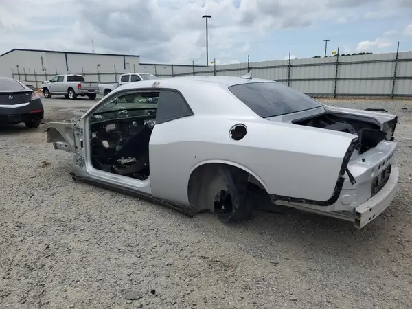 2C3CDZFJXLH184759 2020 DODGE CHALLENGER - Image 2