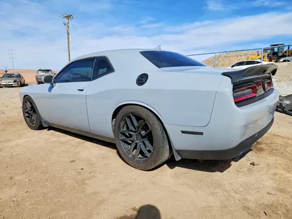 2C3CDZFJXLH250470 2020 DODGE CHALLENGER - Image 2