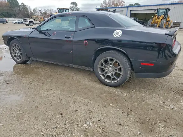 2C3CDZGG0HH641413 2017 DODGE CHALLENGER - Image 2