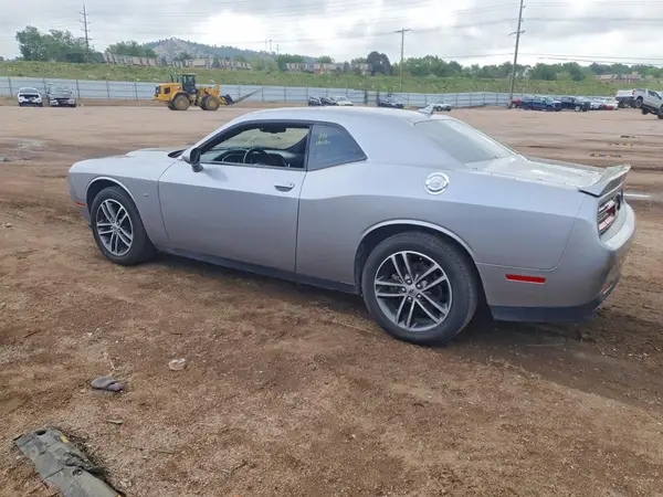 2C3CDZGG0JH184382 2018 DODGE CHALLENGER - Image 2