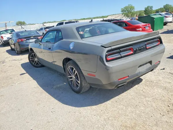 2C3CDZGG0JH229952 2018 DODGE CHALLENGER - Image 2