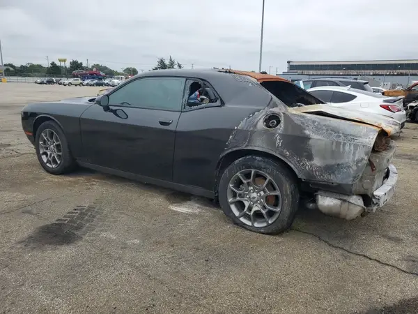 2C3CDZGG1HH580928 2017 DODGE CHALLENGER - Image 2