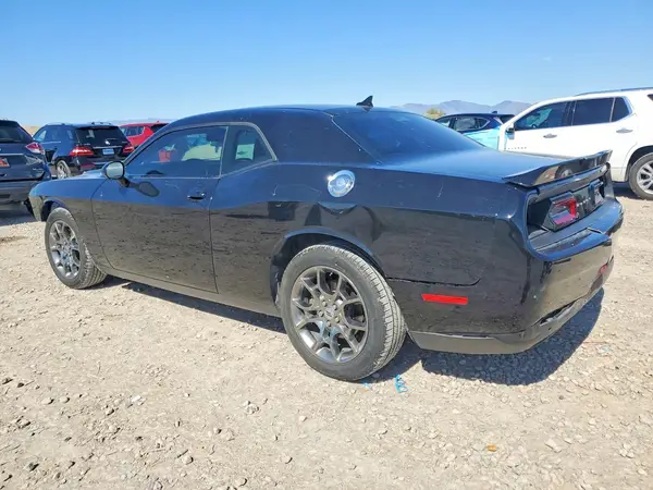 2C3CDZGG1HH601681 2017 DODGE CHALLENGER - Image 2