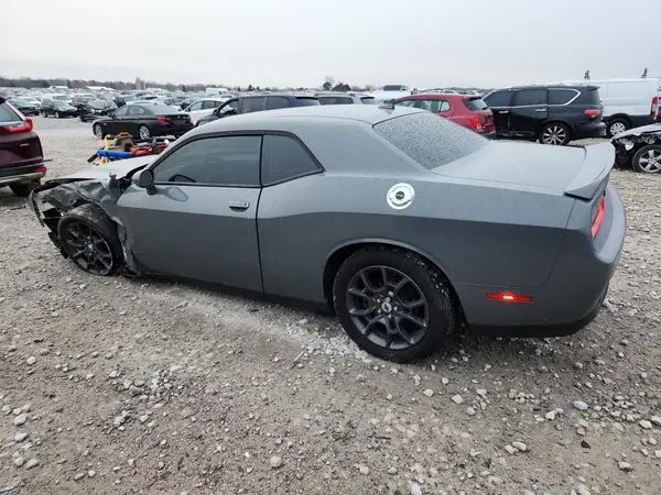 2C3CDZGG1JH155621 2018 DODGE CHALLENGER - Image 2