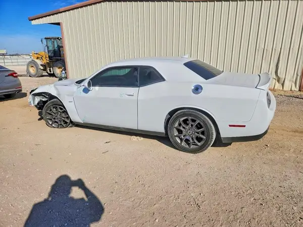 2C3CDZGG1JH257016 2018 DODGE CHALLENGER - Image 2