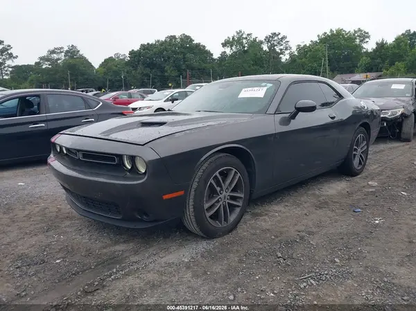 2C3CDZGG1KH583819 2019 DODGE CHALLENGER - Image 2