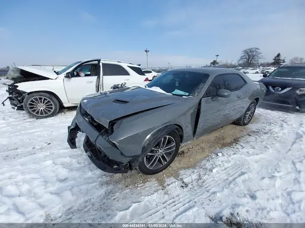 2C3CDZGG1KH655523 2019 DODGE CHALLENGER - Image 2