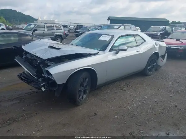 2C3CDZGG1MH560981 2021 DODGE CHALLENGER - Image 2