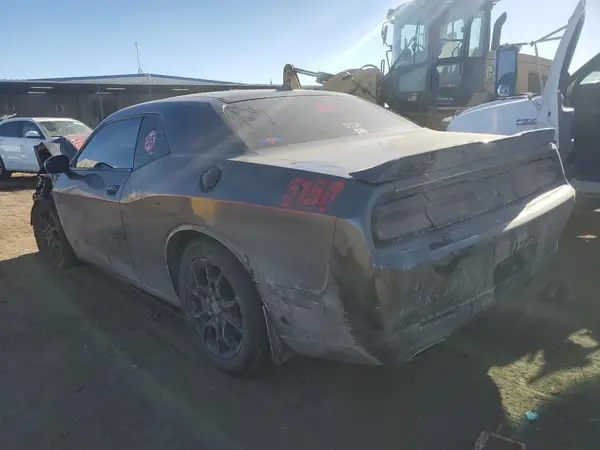 2C3CDZGG2HH641056 2017 DODGE CHALLENGER - Image 2