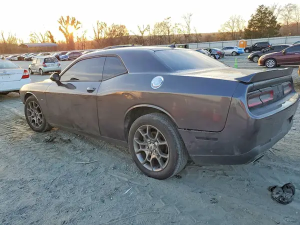 2C3CDZGG2HH648766 2017 DODGE CHALLENGER - Image 2