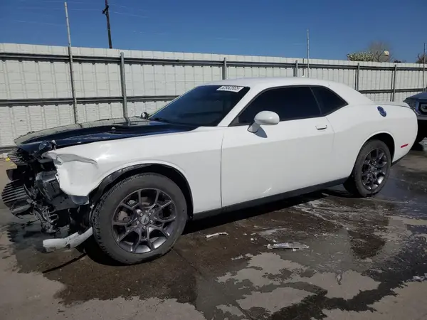 2C3CDZGG2JH257087 2018 DODGE CHALLENGER - Image 1