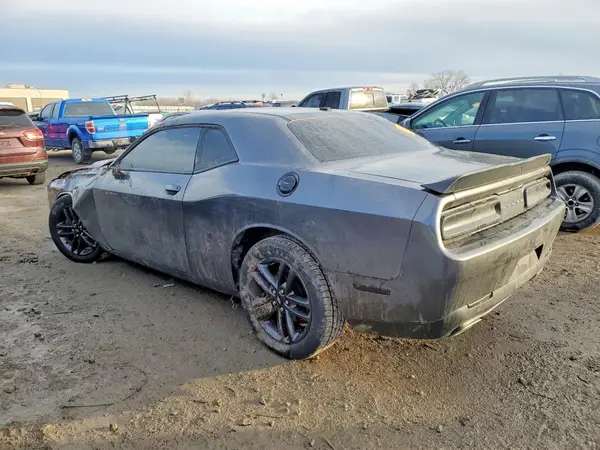 2C3CDZGG2KH684741 2019 DODGE CHALLENGER - Image 2