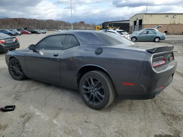 2C3CDZGG2PH642321 2023 DODGE CHALLENGER - Image 2