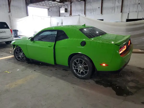 2C3CDZGG3HH574628 2017 DODGE CHALLENGER - Image 2
