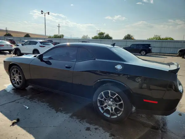 2C3CDZGG3HH605134 2017 DODGE CHALLENGER - Image 2