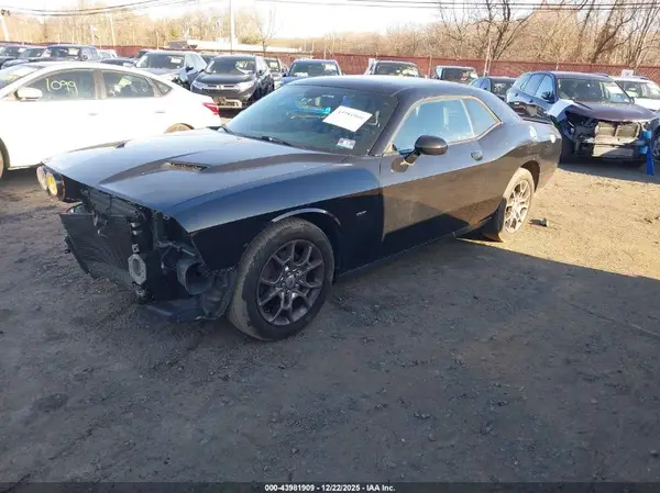 2C3CDZGG3HH619874 2017 DODGE CHALLENGER - Image 2
