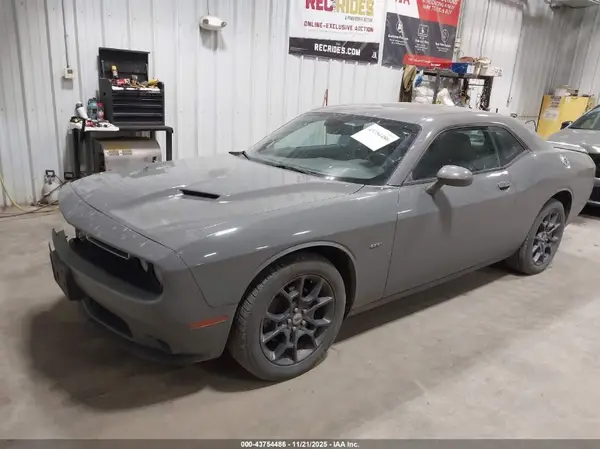 2C3CDZGG3JH112902 2018 DODGE CHALLENGER - Image 2
