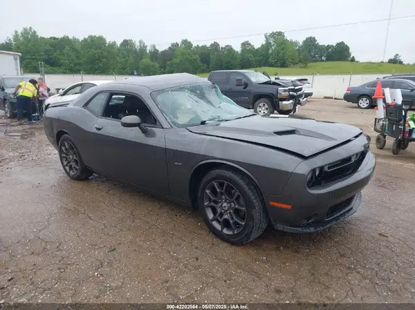 2C3CDZGG3JH257471 2018 DODGE CHALLENGER - Image 1