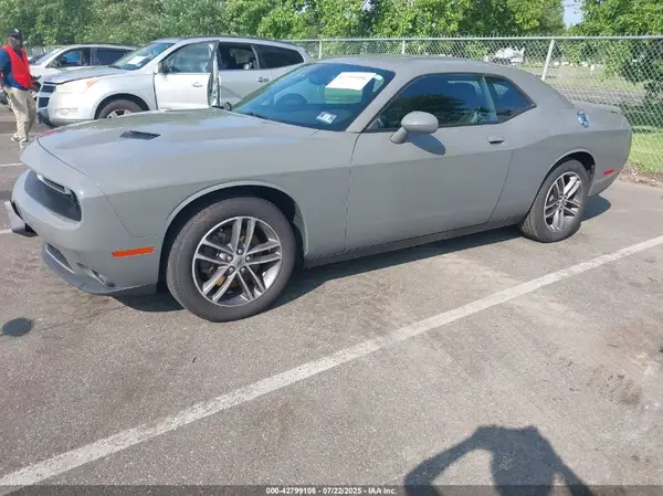 2C3CDZGG3KH705371 2019 DODGE CHALLENGER - Image 2