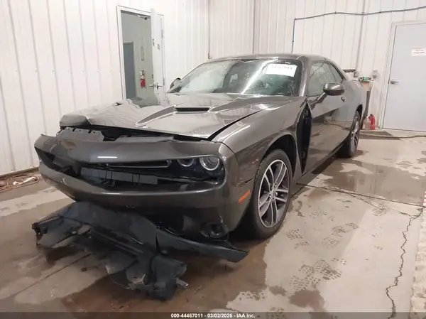 2C3CDZGG3KH759883 2019 DODGE CHALLENGER - Image 2