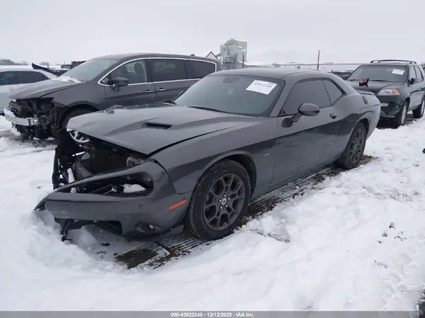2C3CDZGG4JH122080 2018 DODGE CHALLENGER - Image 2