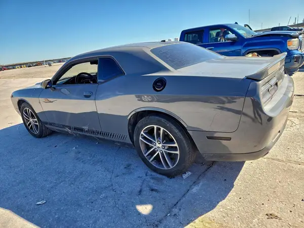 2C3CDZGG4KH583782 2019 DODGE CHALLENGER - Image 2