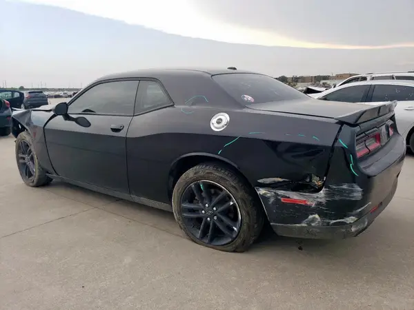 2C3CDZGG4KH616635 2019 DODGE CHALLENGER - Image 2