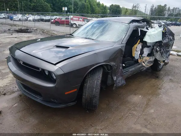 2C3CDZGG4KH760024 2019 DODGE CHALLENGER - Image 2
