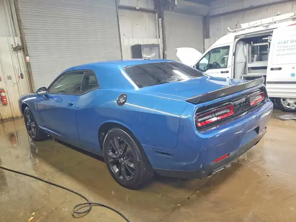 2C3CDZGG4PH546593 2023 DODGE CHALLENGER - Image 2
