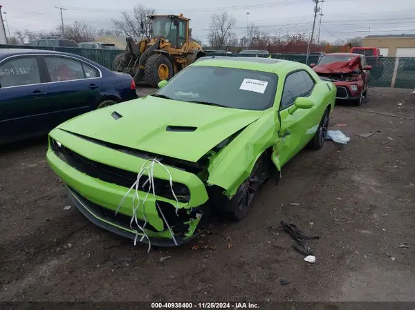2C3CDZGG4PH630364 2023 DODGE CHALLENGER - Image 2