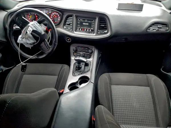 2C3CDZGG4PH662943 2023 DODGE CHALLENGER - Image 8
