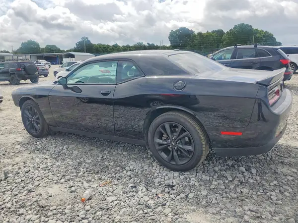 2C3CDZGG4PH662988 2023 DODGE CHALLENGER - Image 2
