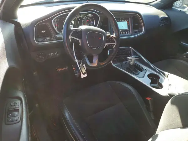 2C3CDZGG5HH593939 2017 DODGE CHALLENGER - Image 8