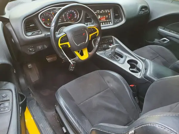 2C3CDZGG5HH601585 2017 DODGE CHALLENGER - Image 8