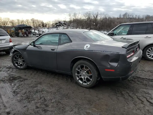 2C3CDZGG5HH656599 2017 DODGE CHALLENGER - Image 2
