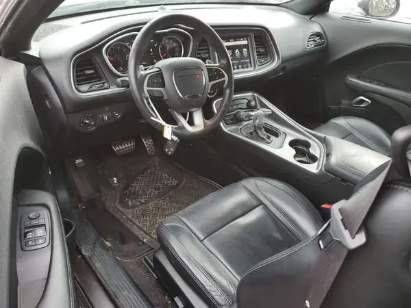 2C3CDZGG5HH656599 2017 DODGE CHALLENGER - Image 8