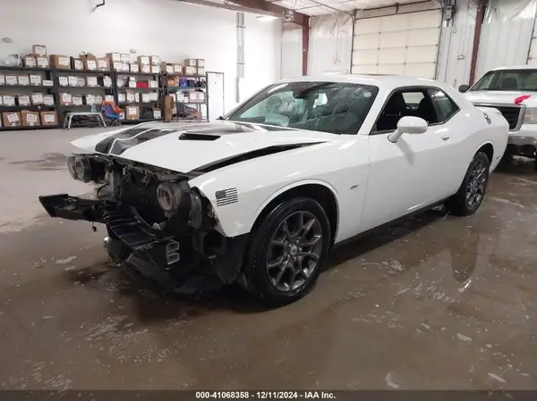 2C3CDZGG5JH257374 2018 DODGE CHALLENGER - Image 2