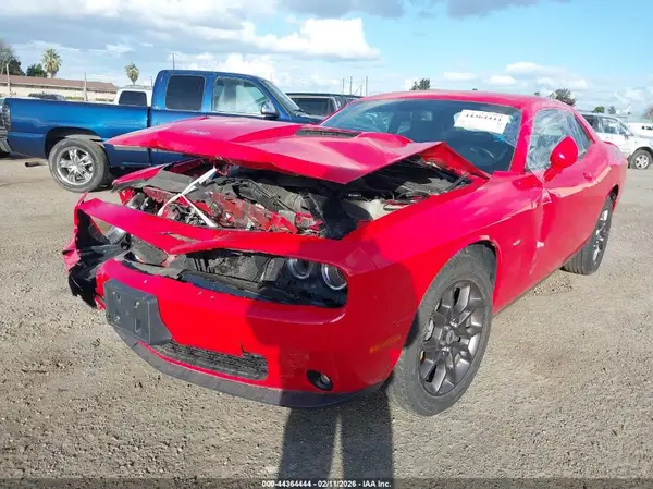 2C3CDZGG5JH257522 2018 DODGE CHALLENGER - Image 2