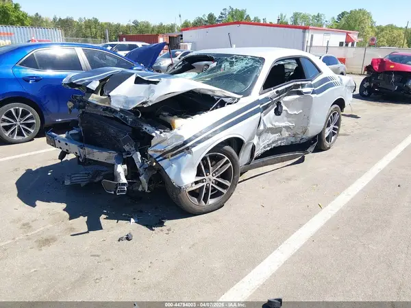 2C3CDZGG5KH717358 2019 DODGE CHALLENGER - Image 2
