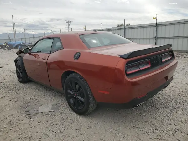 2C3CDZGG5PH594345 2023 DODGE CHALLENGER - Image 2